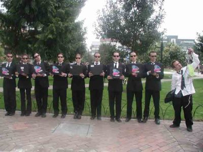 CLONES (4)
